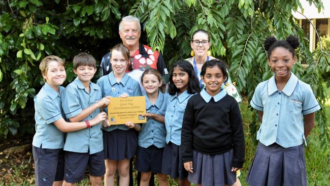 Good Shepherd Lutheran College Leanyer's eco-committee alongside Keep Australia Beautiful Council NT CEO Heimo Schober and eco-schools coordinator Angele Beukes. The committee members include Jansen, Dimitri, Ava, Ryan, Dorothy, Maggie, Andy, Lachlan, Finn, Imogen, Sharon, Mettabel, Sarah, Isla, Minnie, Harry, Viaan, and Eva.