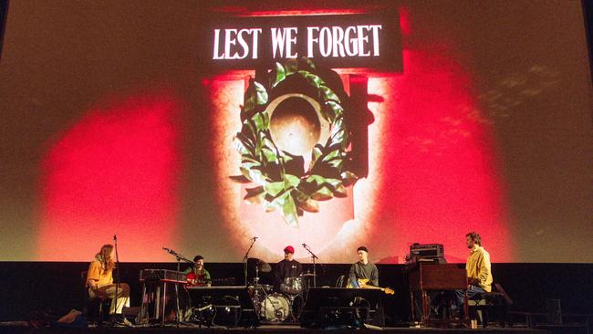 Another scene from Wake in Fright, with a new score by Surprise Chef.