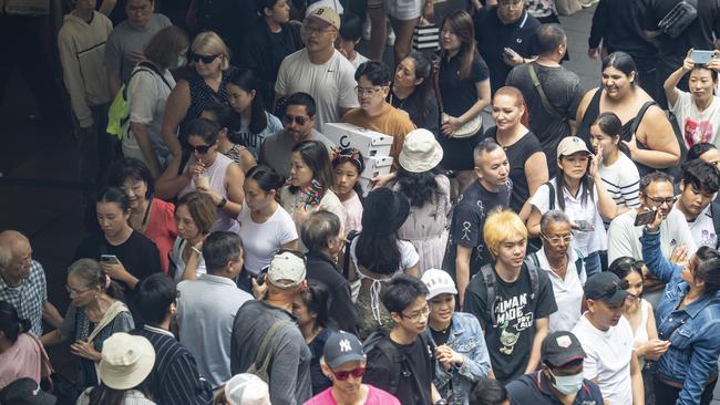 Australian households are working harder than ever but earning less than before the pandemic, as soaring inflation and interest rates have squashed real incomes . Picture: Monique Harmer