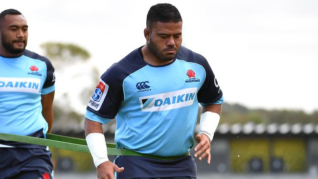 NSW Waratahs players Sekope Kepu (left) and Tolu Latu train at their new training base at David Phillips Sports Complex in Daceyville, Sydney, Wednesday, May 16, 2018. (AAP Image/Joel Carrett)