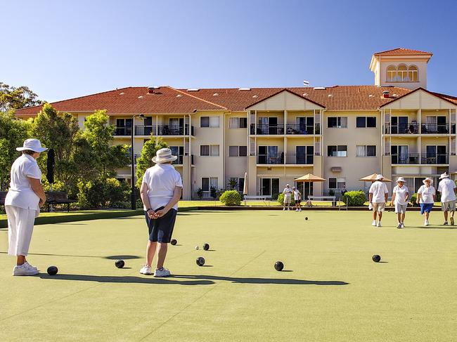 Aveo retirement village residents playing bowls.