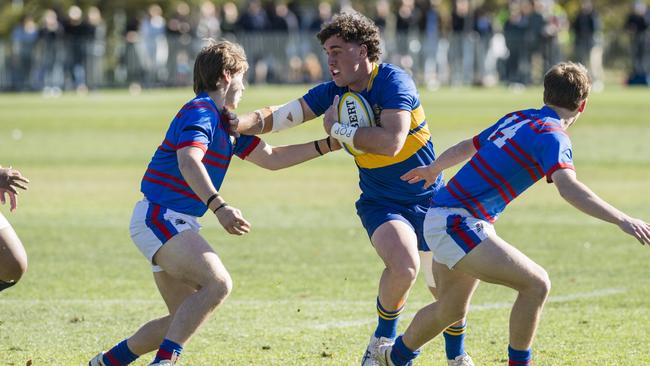 Chace Oates playing for Toowoomba Grammar’s First XV team.