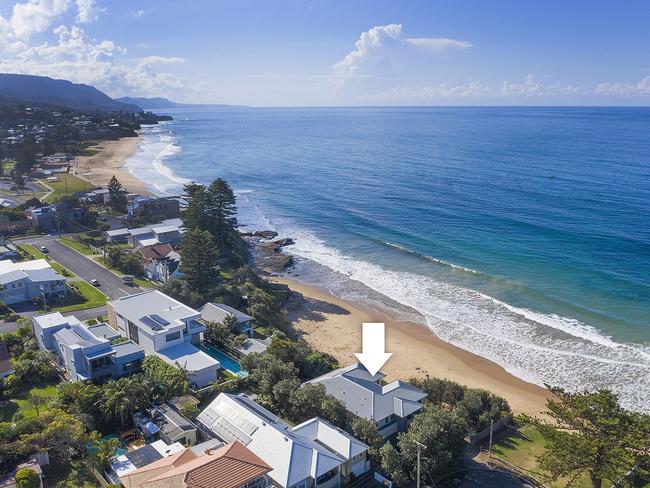 Real Estate: 2 Woodland Ave, Thirroul