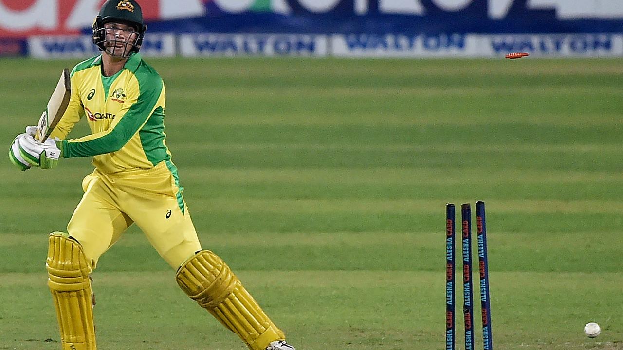 Alex Carey battled in the T20s in Bangladesh (Photo by Munir Uz zaman / AFP)