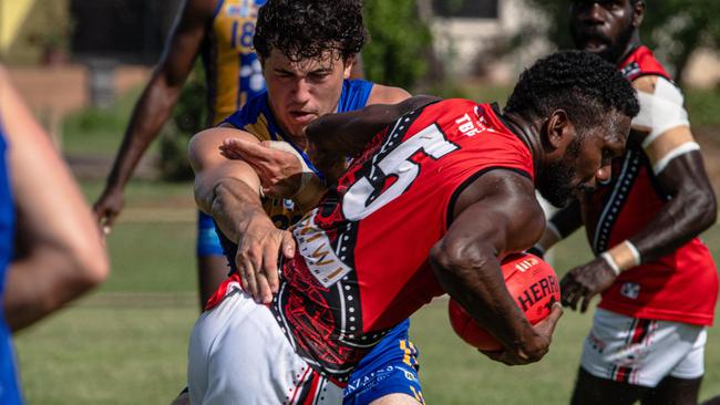 Kim Kantilla playing in the Wanderers v the Tiwi Bombers match in Round 13 of the 2024-25 NTFL season. Picture: Pema Tamang Pakhrin