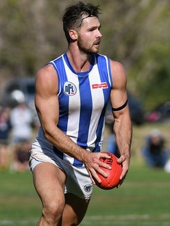 Brad Leggett in action for Macleod. Picture: Nathan William Media