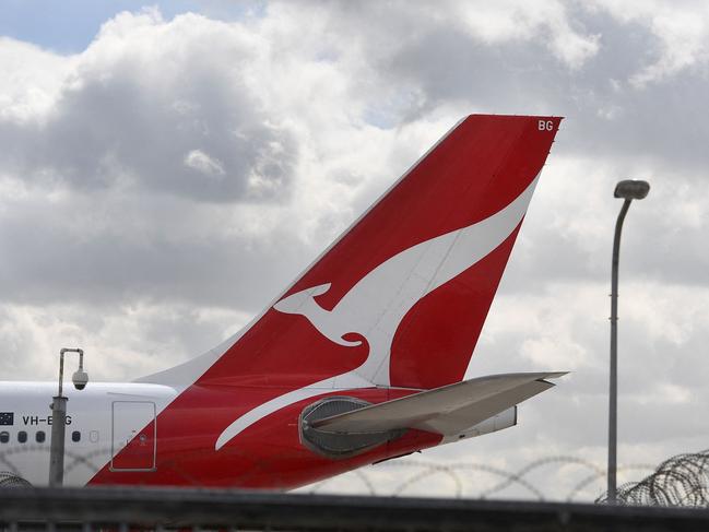 ‘Outrageous’: Backlash over Qantas flight plan