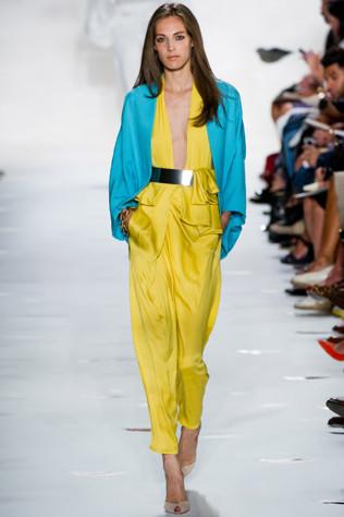 Diane von Furstenberg packing tips Hayman Island DVF Penthouse Twitter Weibo Vogue Australia