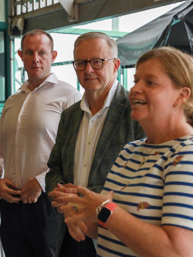 Inner West Council Mayor Darcy Byrne (left), Mr Albanese (centre) and Councillor Philippa Scott at Leichhardt Park Aquatic Centre. Picture: Supplied