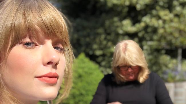 Taylor Swift is making it hard for fans to find her