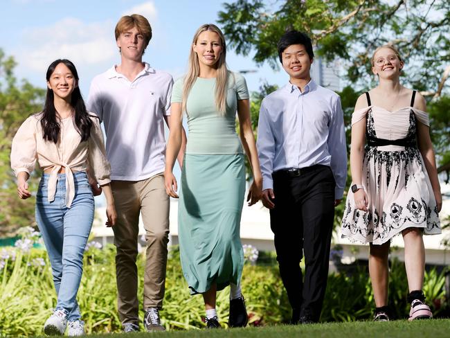 L to R, Chanel Li 17yrs, Harry Sheppard 17yrs, Kate Sanderson 18yrs, Chun Tsung Lee 17yrs, Laura Webb 17yrs,  High Achievers, ATAR 2022 graduates - from QTAC Milton, on Thursday 15th December 2022 - Photo Steve Pohlner