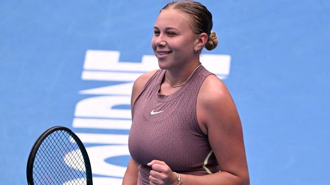 Amanda Anisimova is moving on. (Photo by WILLIAM WEST / AFP)