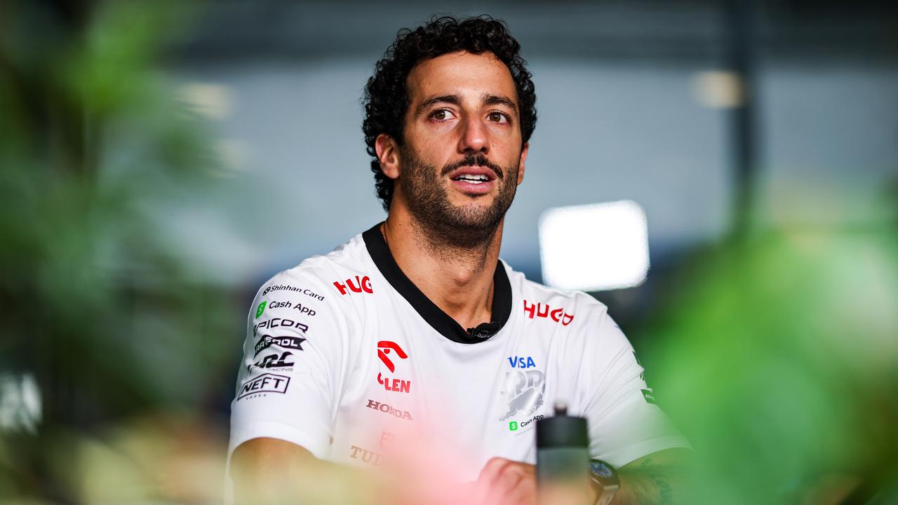 Mark Skaife is urging GM to reach out to Daniel Ricciardo. (Photo by Gongora/NurPhoto via Getty Images)