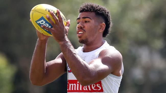 SUNSHINE COAST, AUSTRALIA - SEPTEMBER 02: Isaac Quaynor of the Magpies makes a run during a Collingwood Magpies AFL training session at Maroochydore Multi Sports Complex on September 02, 2020 in Sunshine Coast, Australia. (Photo by Jono Searle/Getty Images)