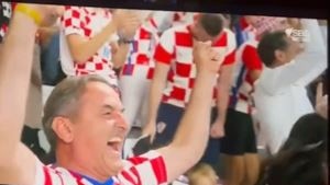 SBS fan view after Croatia goal.