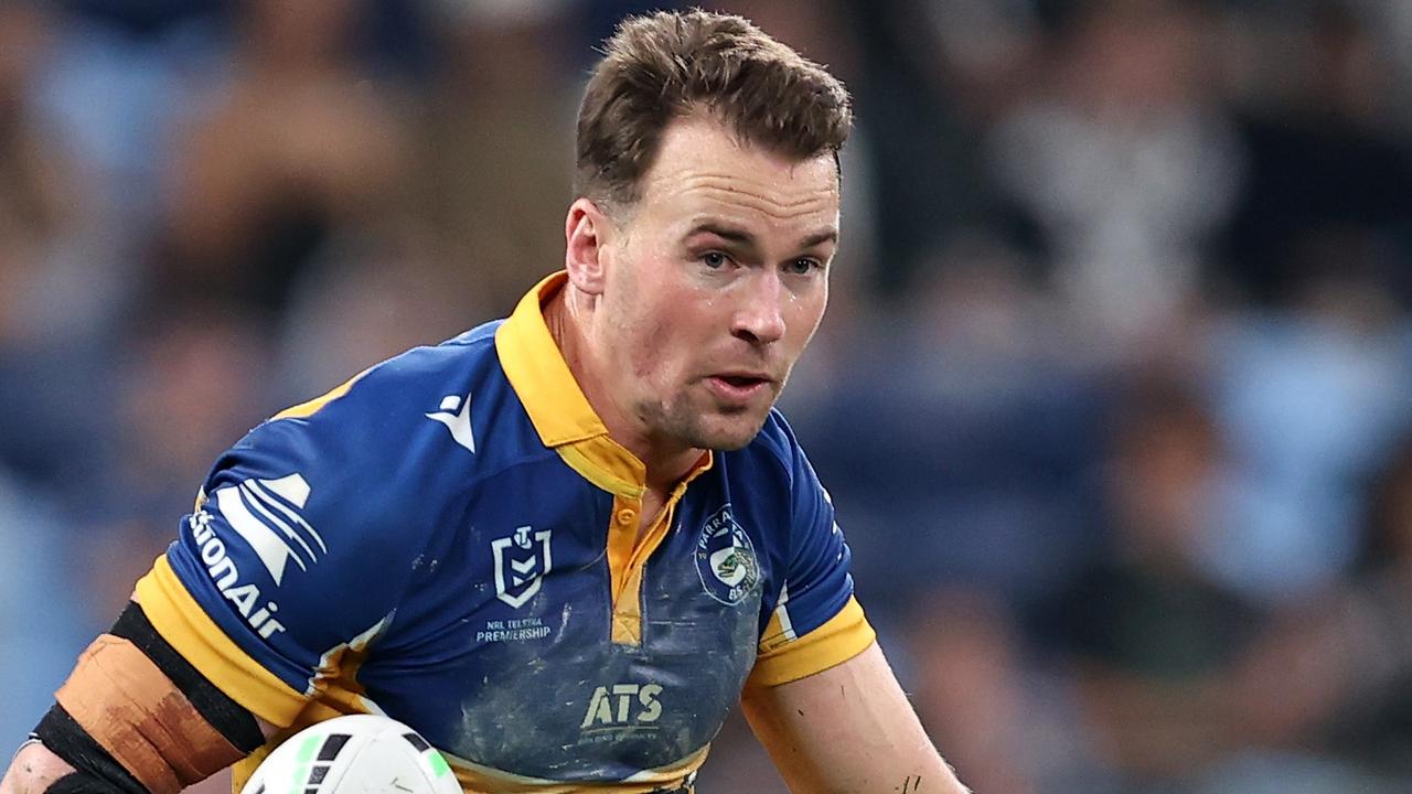 SYDNEY, AUSTRALIA - AUGUST 16: Clint Gutherson of the Eels rbduring the round 24 NRL match between Sydney Roosters and Parramatta Eels at Allianz Stadium, on August 16, 2024, in Sydney, Australia. (Photo by Brendon Thorne/Getty Images)