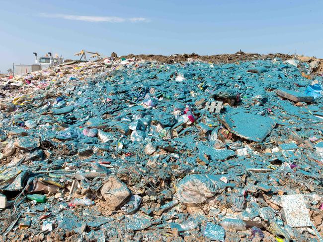 General photo of landfill spraying at the Dakabin Waste Management Facility, Friday, October 6, 2017. (AAP Image/Richard Walker)