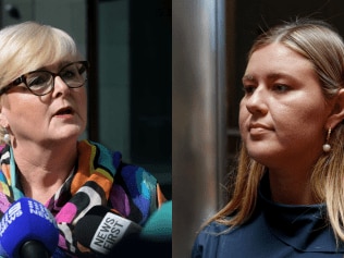 Reynolds, Higgins set to head to trial as mediation talks collapse again