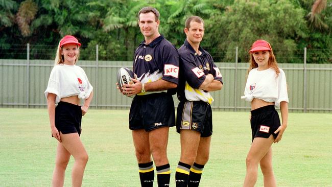 kfc1 kfc1 sport Picture: Scott Radford New sleeve sponsors to the Cowboys and the Cheerleaders, is KFC. L>R Kristy Jones 20yo, Matthew Ryan, Geoff Bell, Nicole Giles 18yo. p 85 New sleeve sponsors to the Cowboys and the Cheerleaders, is KFC. L>R Kristy Jones 20yo, Matthew Ryan, Geoff Bell, Nicole Giles 18yo.