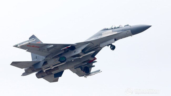 A Chinese J-16 fighter jet.