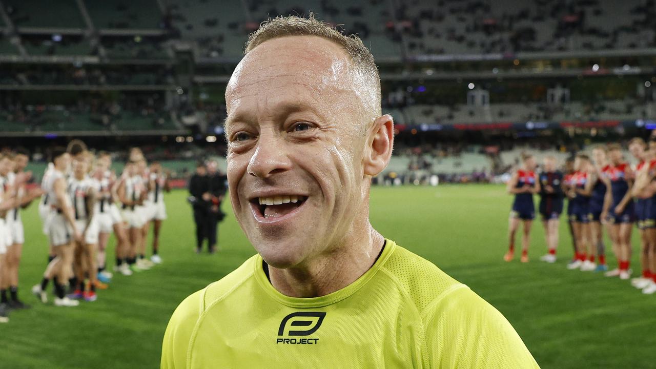 Razor return? AFL umpire shortage sparks call for help