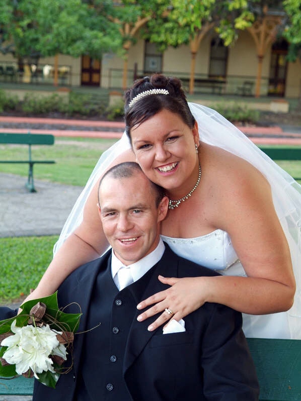 Kylie Harris and Brett Rixon were married on April 29, 2007.