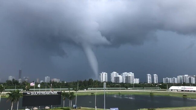 Waterspout Churns off South Florida Coast | Daily Telegraph