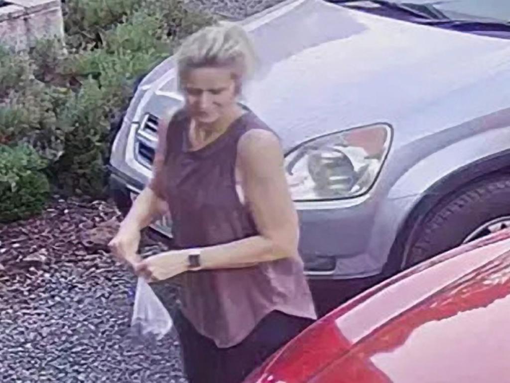 Samantha Murphy seen in CCTV footage from the morning she went missing.