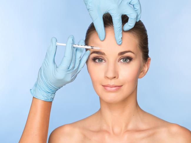 Doctors are calling for an end to technology-based patient consultations for Botox.