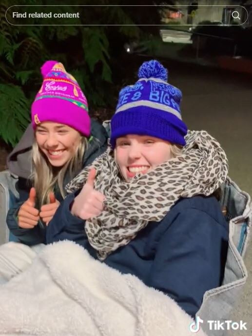 Swifties rugged up against the Central NSW cold. Picture: TikTok