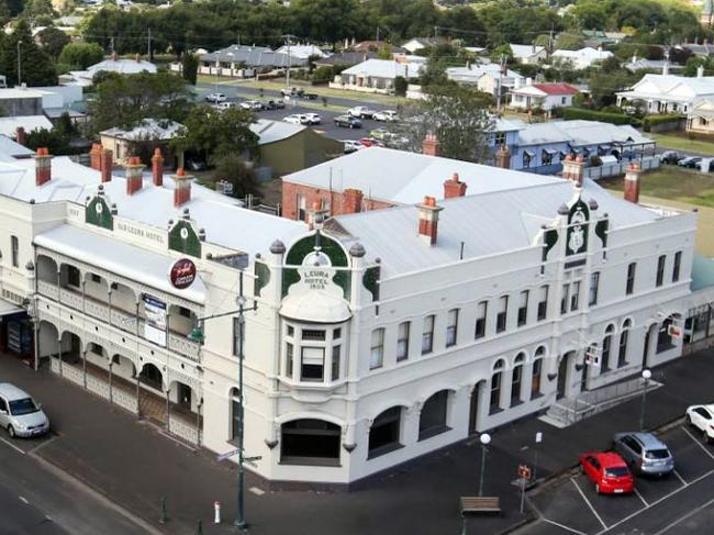 The Leura Hotel in Camperdown is being sold for $1.8m. Photo: realcommercial.com.au