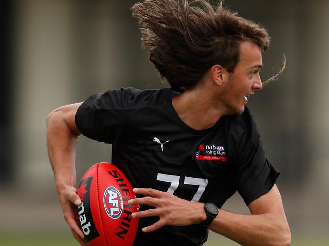 MELBOURNE, AUSTRALIA - NOVEMBER 15: Luke Nankervis of Vic Metro in action during the 2021 NAB AFL Draft Victoria Training Day at Trevor Barker Oval on November 15, 2021 in Melbourne, Australia. (Photo by Michael Willson/AFL Photos via Getty Images)