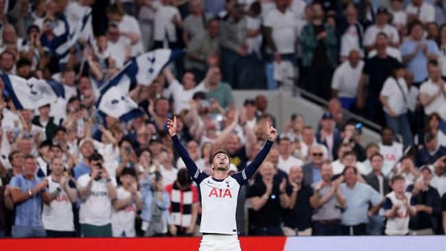 James Maddison of Tottenham Hotspur celebrates scoring his team's second goal during the UEFA Europa League 2024/25 Semi Final First Leg. (Photo by Ryan Pierse/Getty Images)