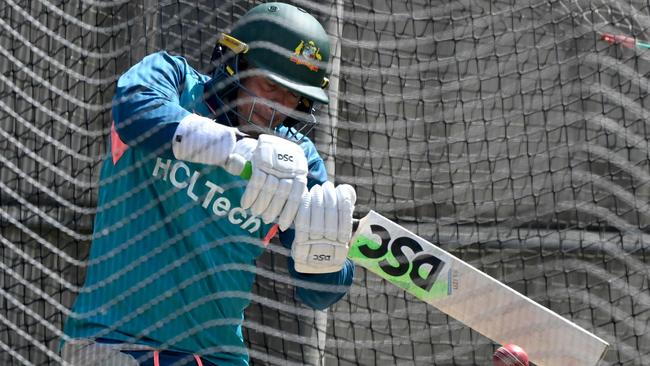 Khawaja’s application to have an humanitarian icon on his shoes and bat has been rejected. (Photo by William WEST / AFP)