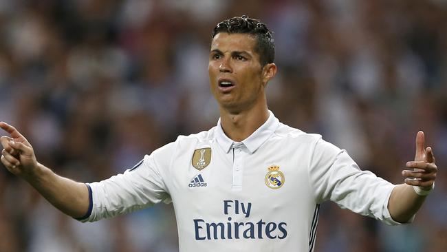 Real Madrid v Bayern Munich: Cristiano Ronaldo offside goals, Pique ...