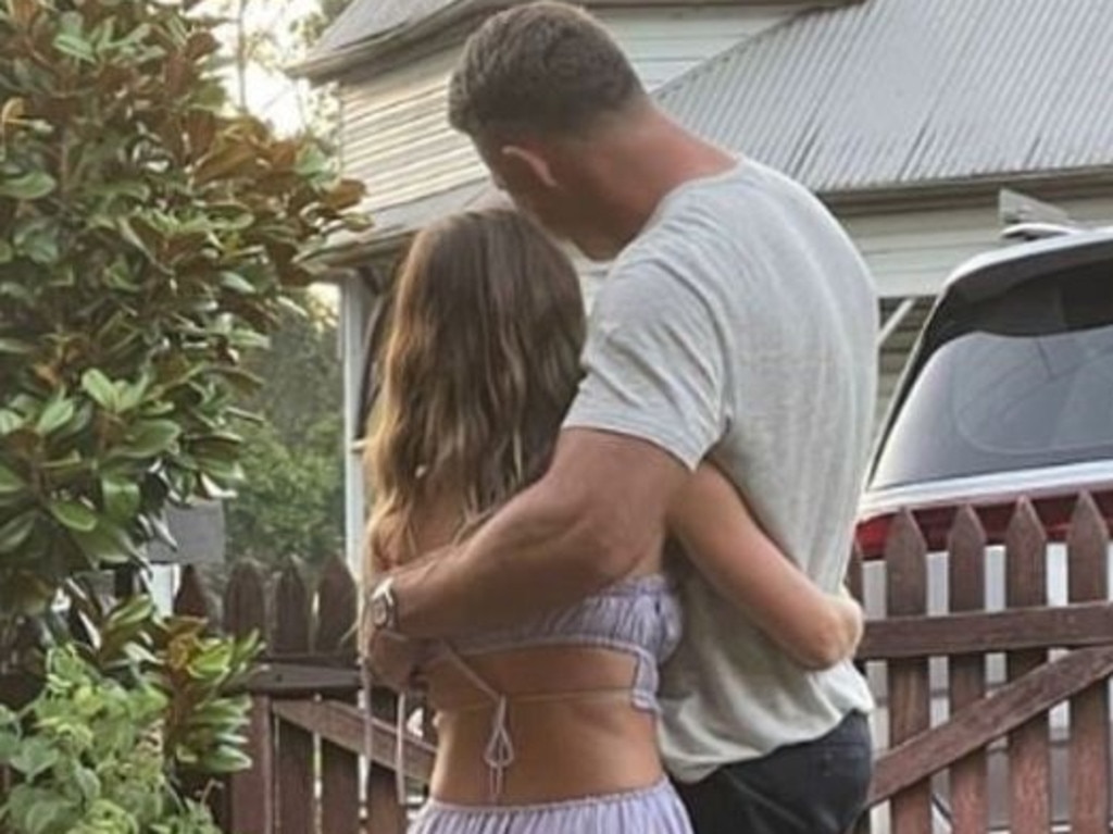 Sam Burgess and his new girlfriend, Lucy Graham, celebrated Christmas together in Australia. Picture: Instagram