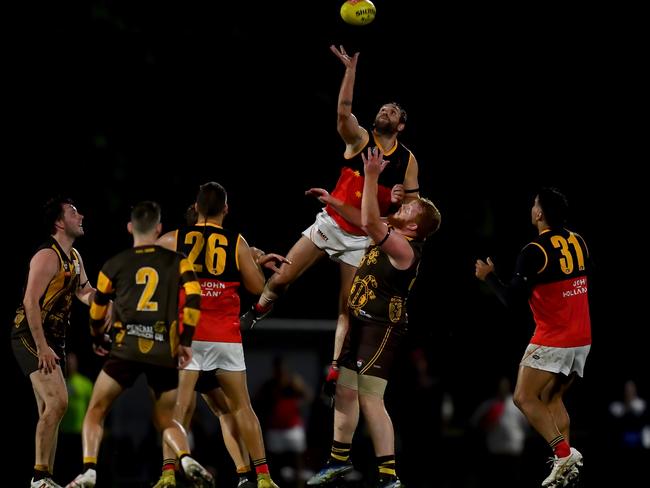 Heidelberg West and Fitzroy Stars at Heidelberg Park.