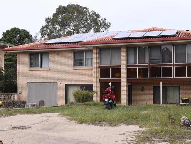 Last year police raided the southwest Brisbane home of Alaa Adam Atwani. (AAP Image/Dave Hunt)