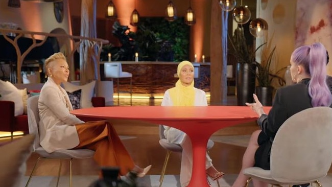 Kelly Osbourne speaks to the Pinkett-Smith family on Red Table Talk.