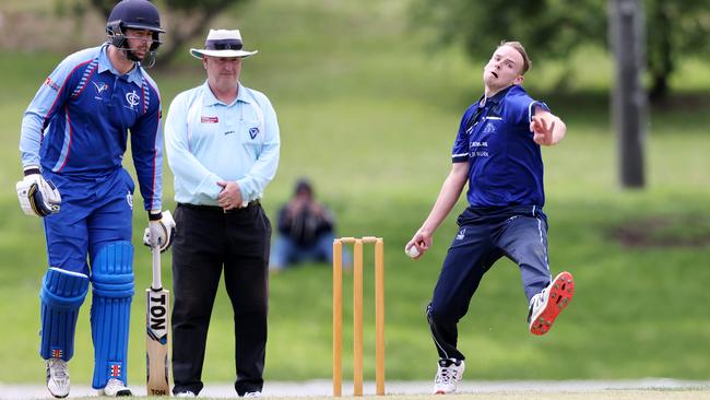 VSDCA: Jake Rigby rolls the arm over for Mount Waverley. Picture: George Sal