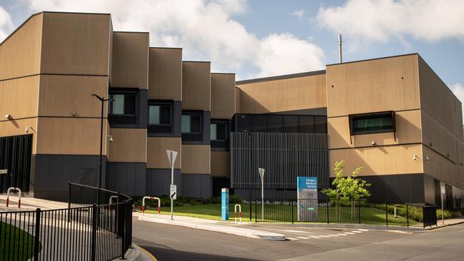 Flinders Medical Centre, Bedford Park SA, building exteriors, Saturday October 20, 2018, new section to the east of the main entrance - pic AAP/MIKE BURTON