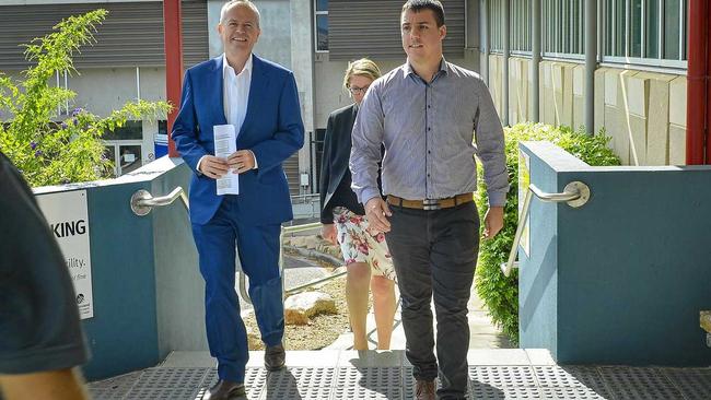 &#39;EXTENSIVE LOBBYING&#39;: Opposition Leader Bill Shorten (left) with Labor&#39;s candidate for Flynn Zac Beers (right). Picture: Matt Taylor GLA210318BILL