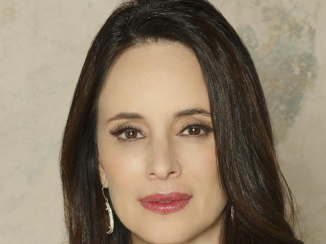 STRICTLY FOR SWITCHED ON COVER USE ONLY UNTIL April 1, 2014. REVENGE - ABC's "Revenge" stars Madeleine Stowe as Victoria Grayson. (ABC/Bob D'Amico) Picture: 7 Channel