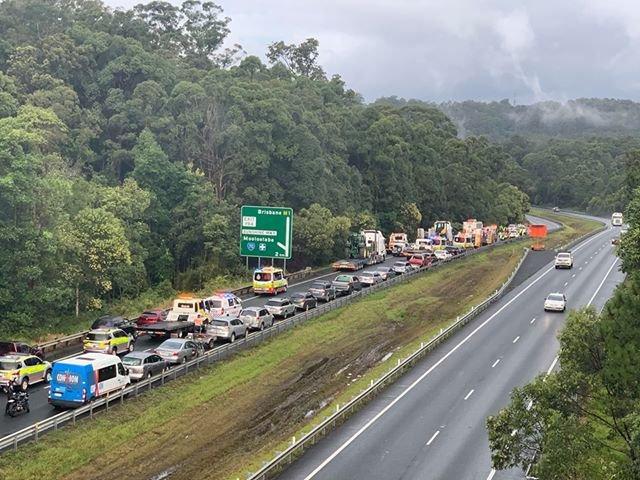 SOCIAL MEDIA IMAGE DISCUSS USE WITH YOUR EDITOR - MAYHEM: Justin Davidson captured images of the Bruce Highway southbound near the Ilkley Rd overpass at Tanawha this afternoon.