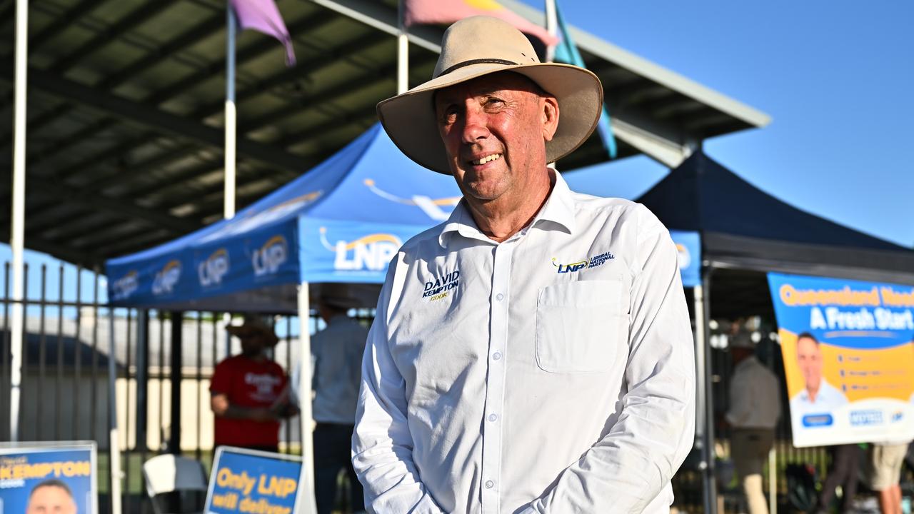 The LNP’s David Kempton greets voters at the Mareeba State School Polling Booth on Saturday afternoon. Picture Emily Barker.