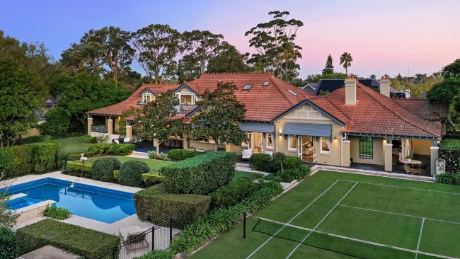 19 Mackenzie Street, Lindfield offers a relaxed lifestyle