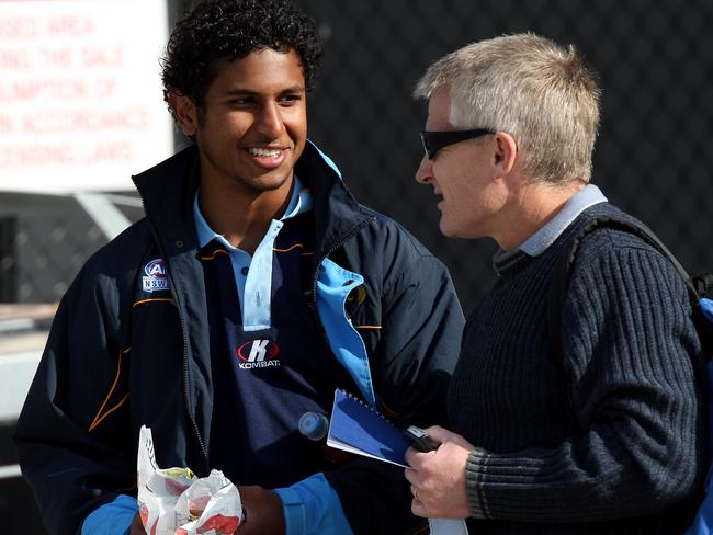 Ranga Ediriwickrama, who was drafted by the Cats, has chat with Geelong recruiter Stephen Wells in 2008.