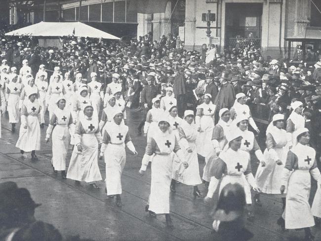 Australian Red Cross at 100: Days after WWI began, one Melburnian ...