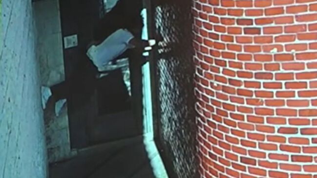 Watch: Pennsylvania Prisoner Danelo Cavalcante Escapes By Scaling Wall ...