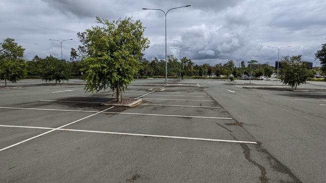 The park and ride car park at the Parkwood light rail station at 9am on Monday, October 17, 2022. Picture: Keith Woods.